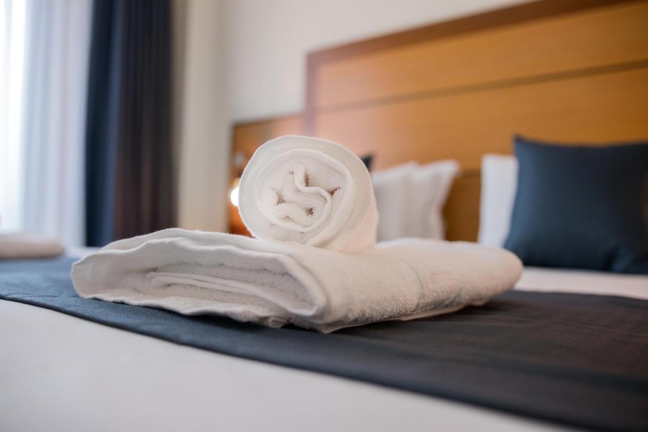 Manousos City Hotel Rhodes City Kültér fotó